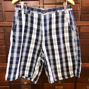 Chaps Plaid Bermuda Style Shorts, Size 34, White & Navy Blue, EUC!